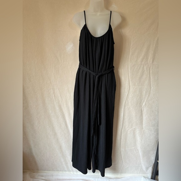 H&M Belted Jumpsuit, Size Large, 3/$25 - Picture 1 of 3